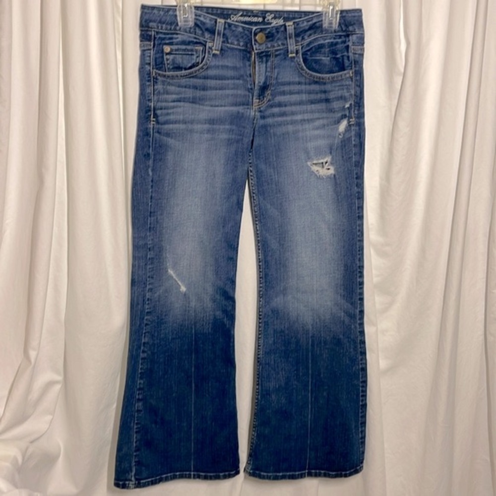 American Eagle Distressed Jeans AE Hipster Flare Stretch Denim Size 6 short